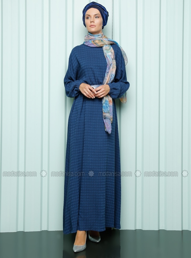 navy blue belted dress