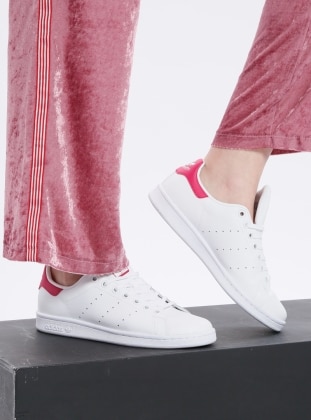 White - Pink - Sport - Shoes - Stan Smith