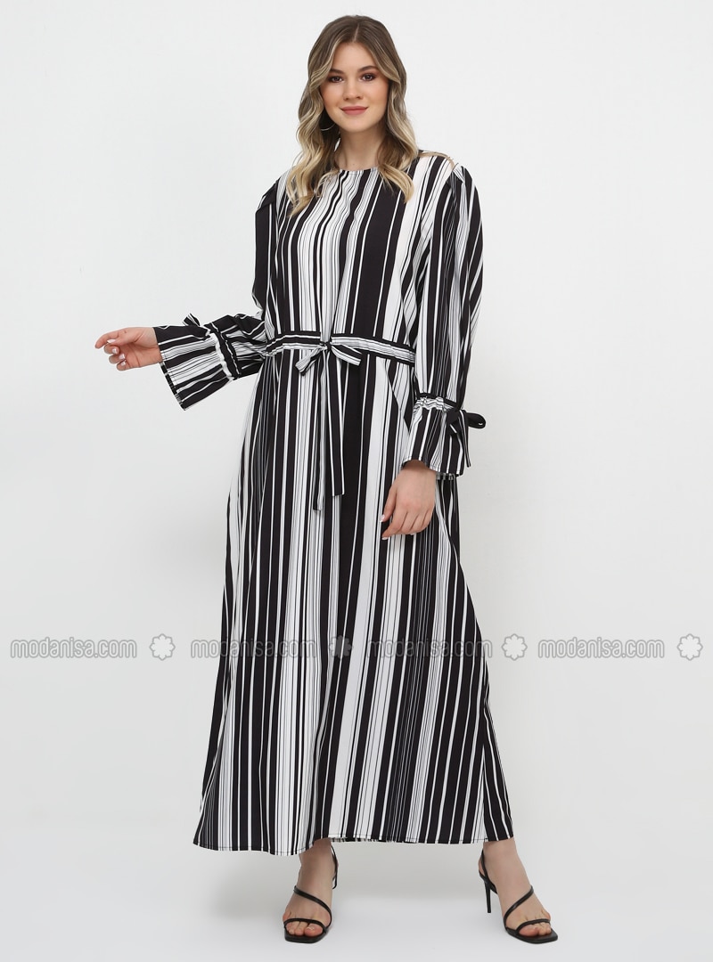 black and white plus size dress