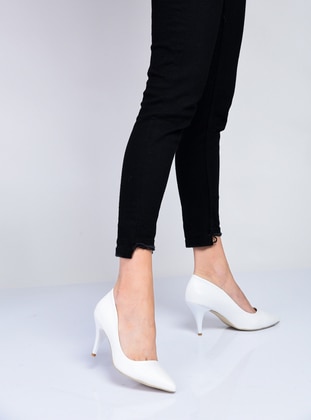 White - Casual - Shoes - Shoestime