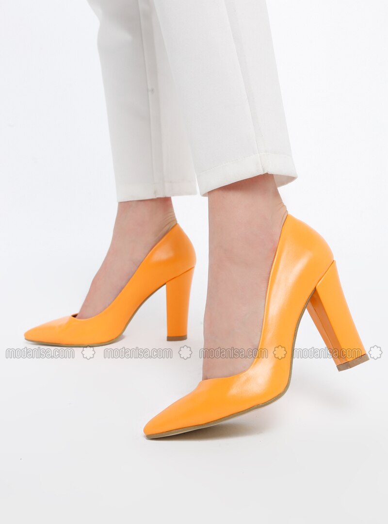 mustard colour court shoes