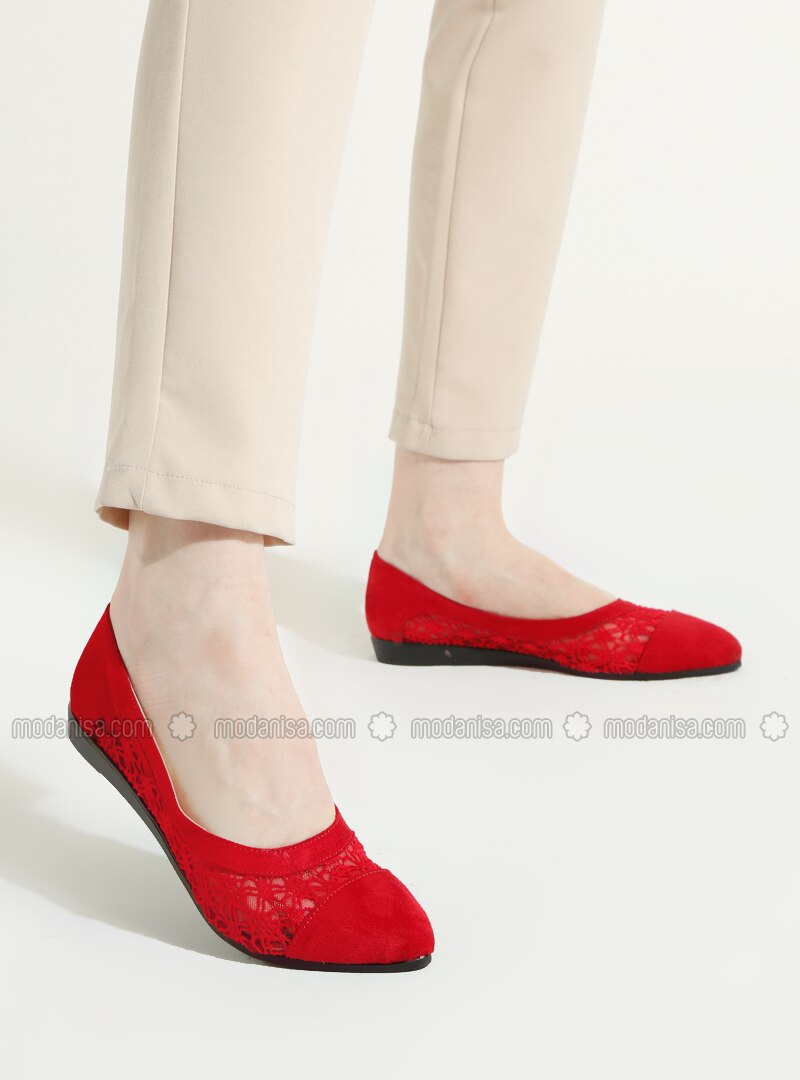 red flat shoes