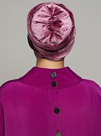 زهري داكن - من لون واحد - حجابات جاهزة - Roza