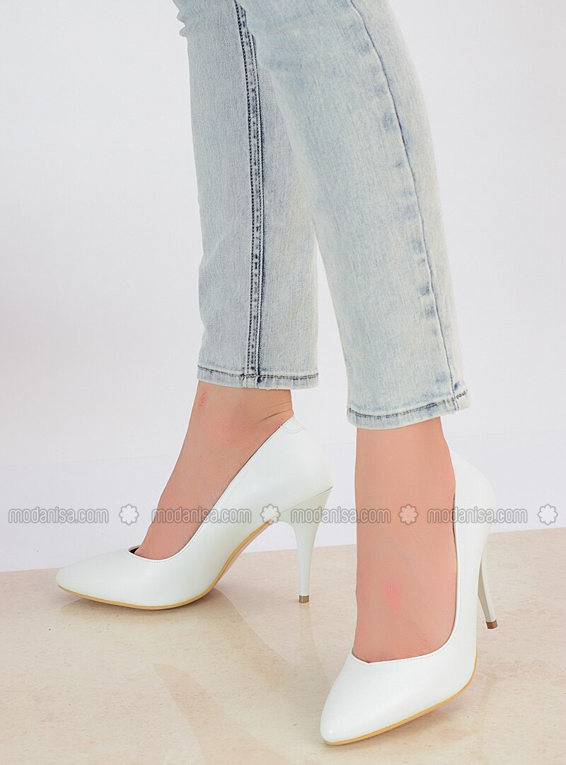 white high heel pumps