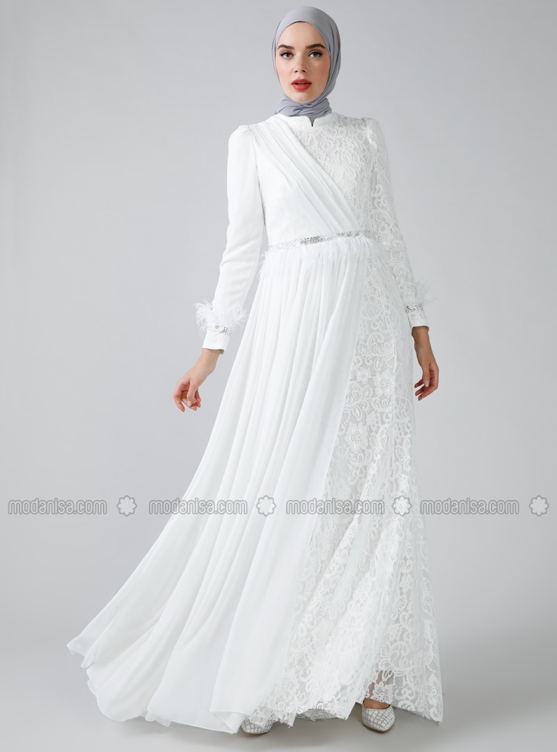 modanisa white dress
