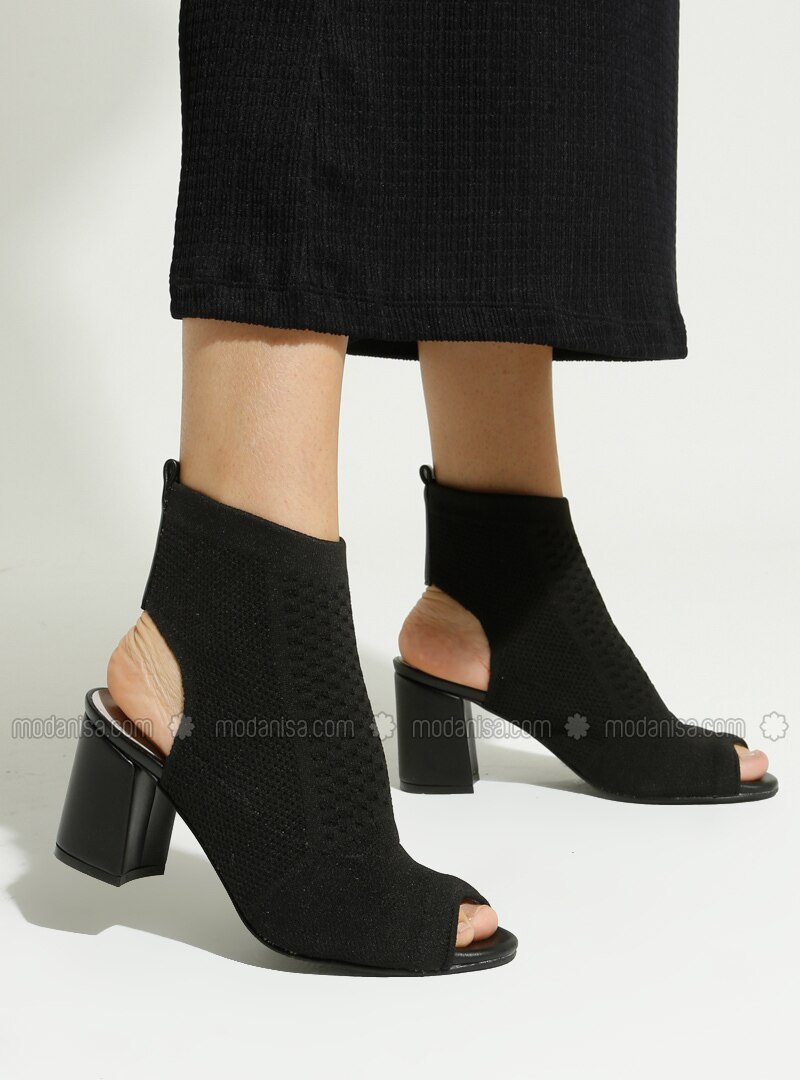 high heel black boots
