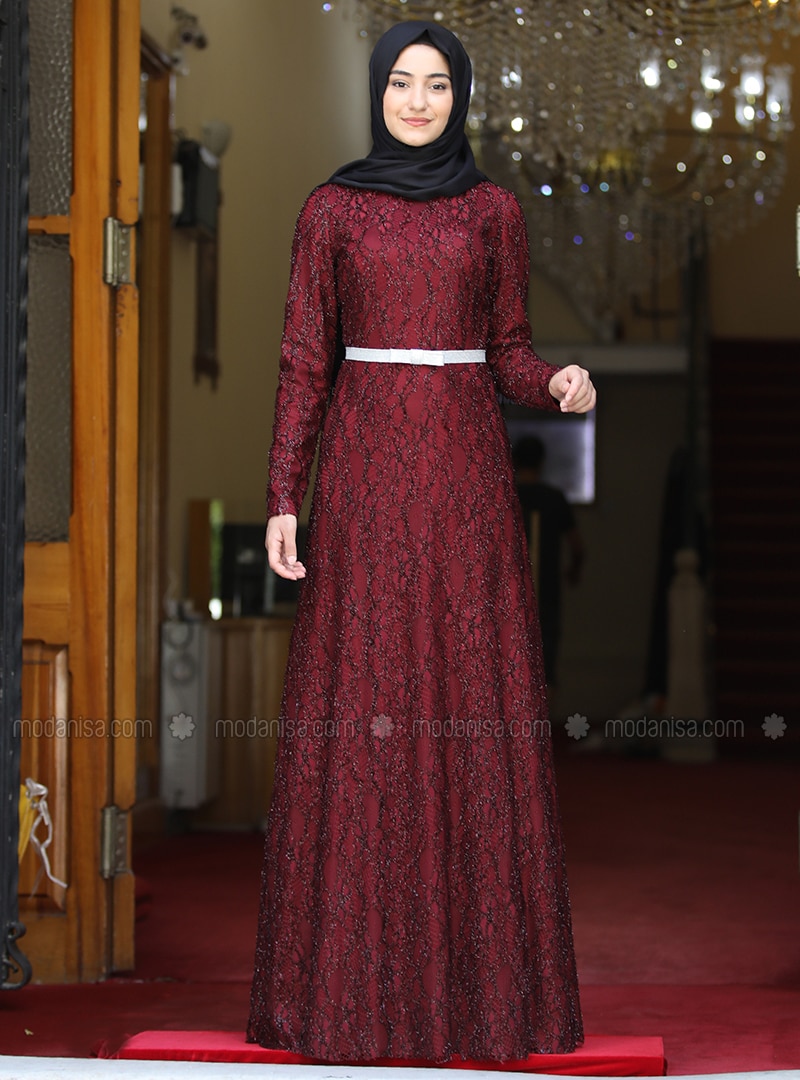 maroon red carpet dresses