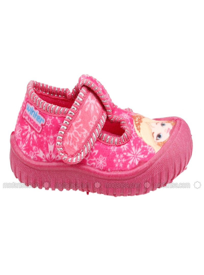 stylish girls slippers