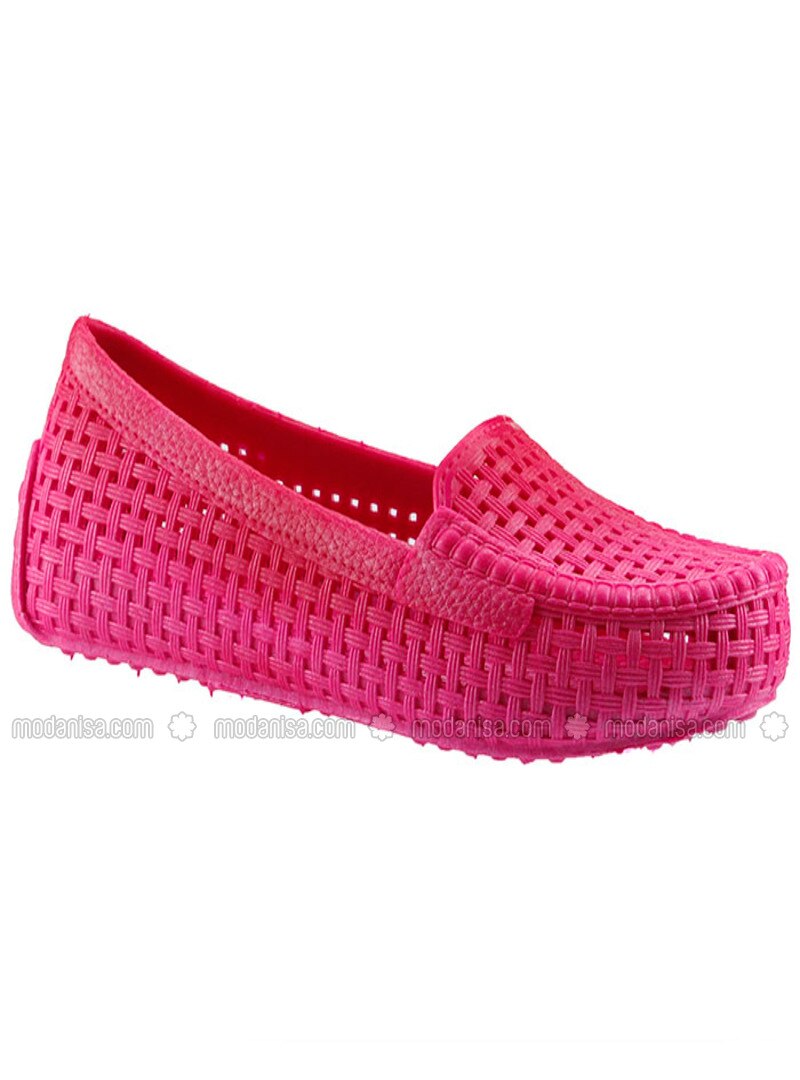 fuchsia shoes