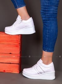 أبيض - حذاء رياضي - أبيض - حذاء رياضي - أحذية رياضية