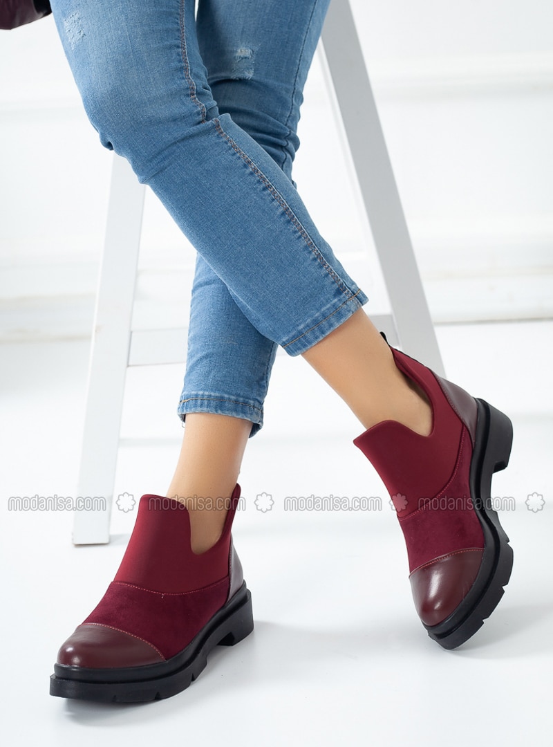 wine colored boots outfit