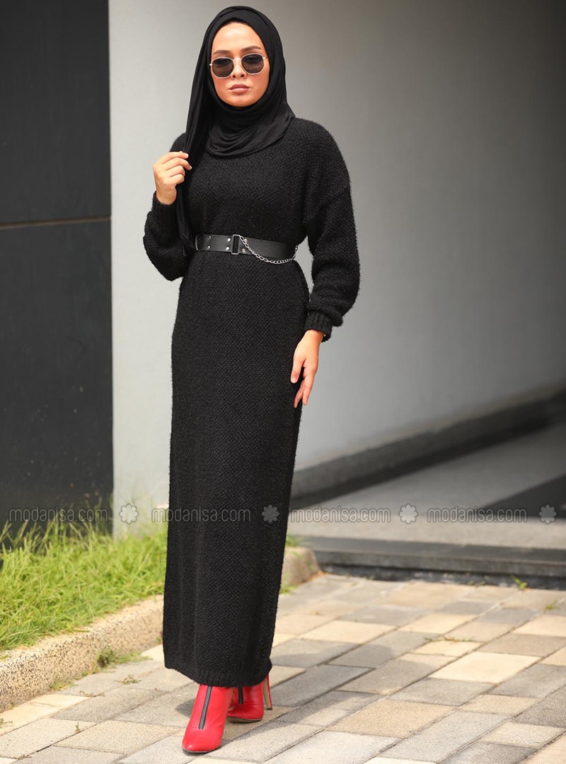 black knit dress outfit