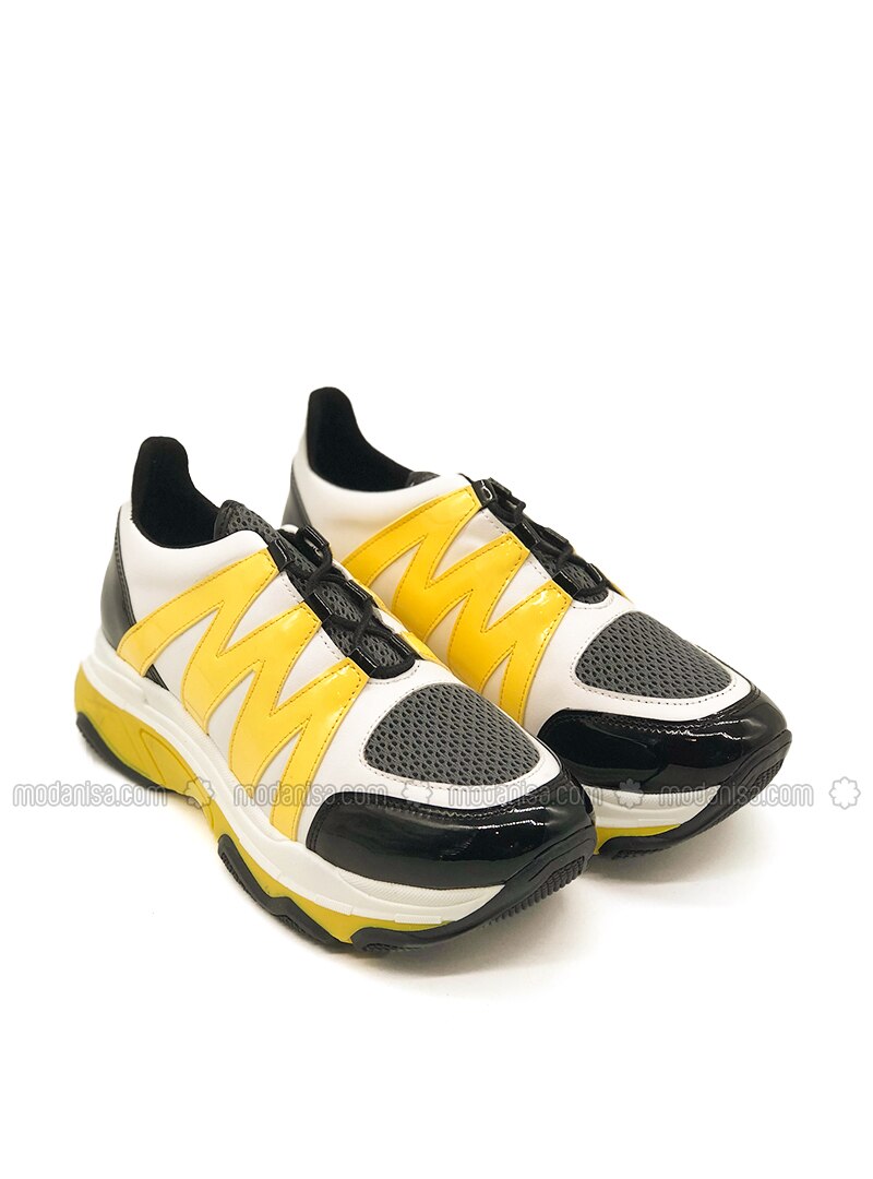 sport shoes yellow