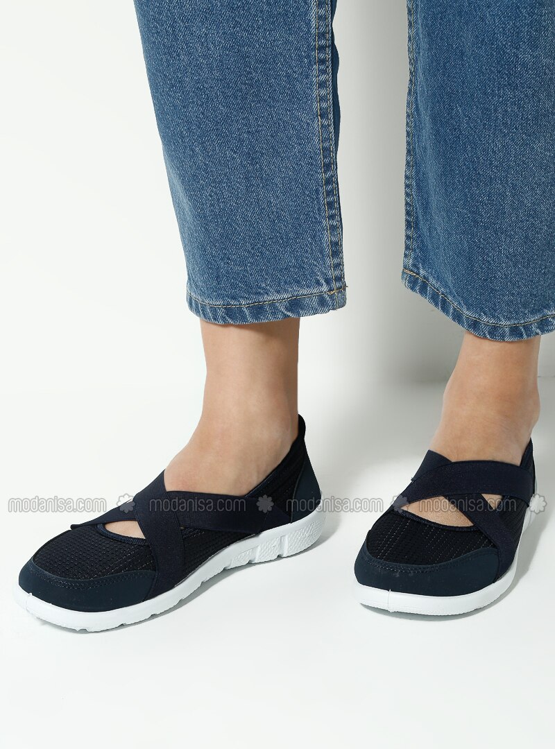 navy blue casual shoes