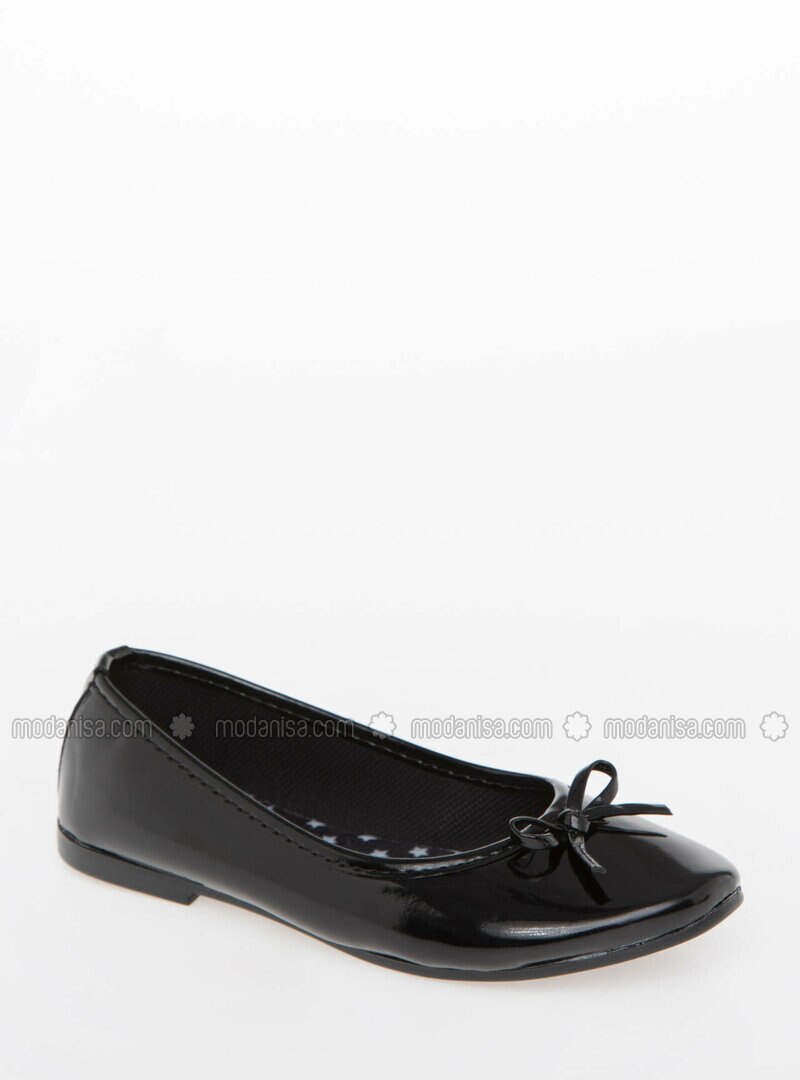 stylish black shoes for girls