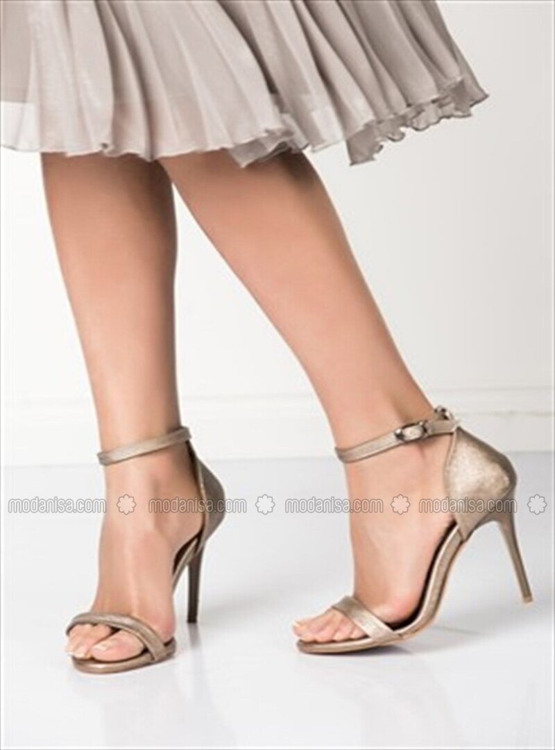 shoes heels silver