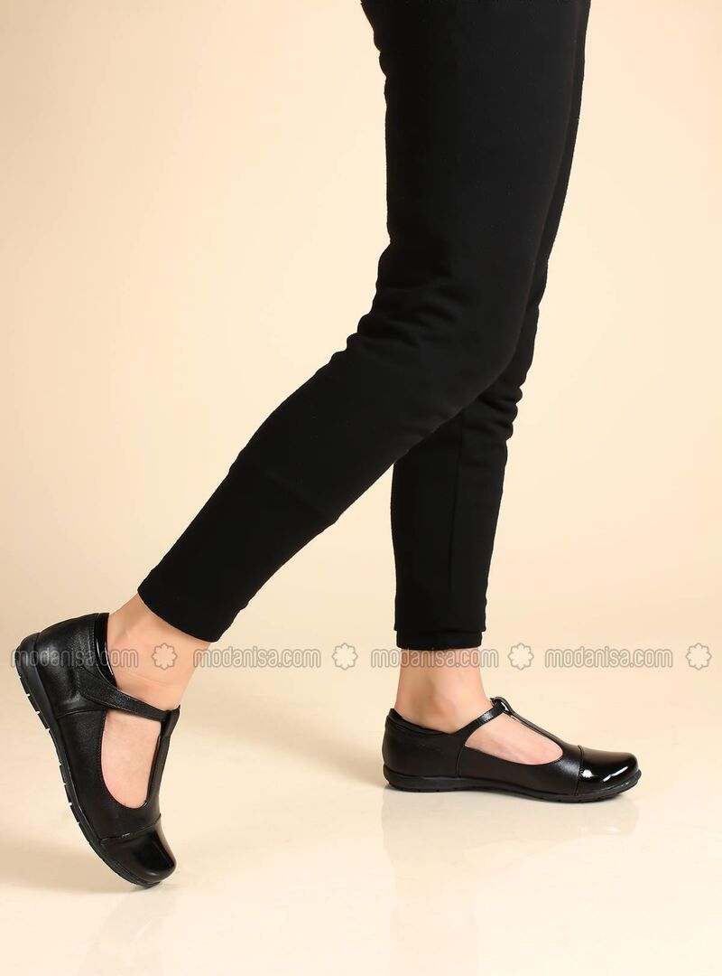 Black - Casual - Girls` Shoes