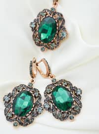Emerald And Zircon Stone Set