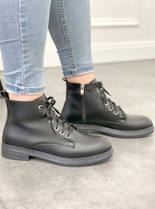 Ayakkabı Frekansı Black Boots