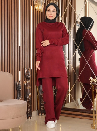 MISSVALLE Maroon Knit Suits