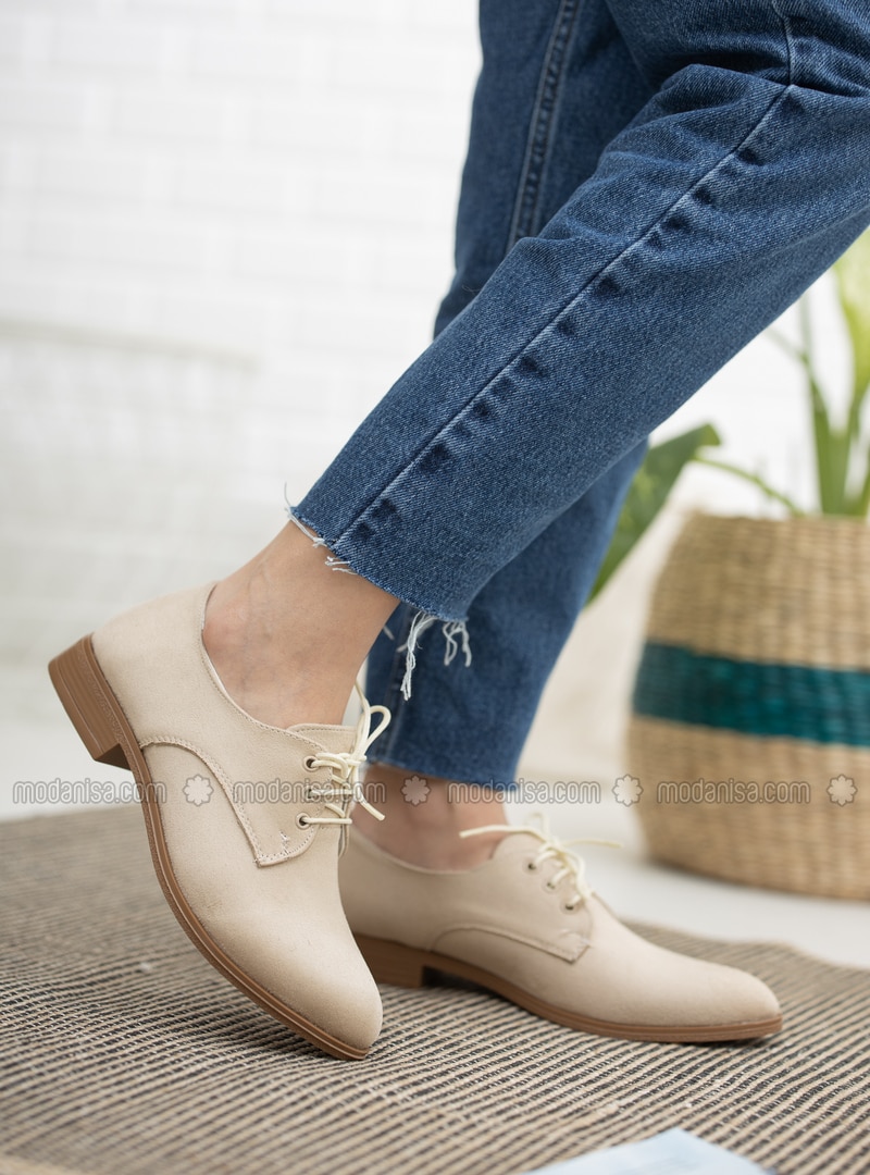 nude casual shoes