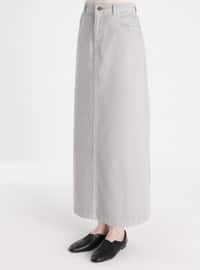 A-Line Gray Denim Skirt With Natural Fabric
