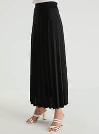 Pleated Full Length 95 Cm Skirt Black