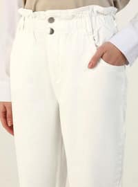 Comfortable Carrot Denim Pants With Elastic Waistband White