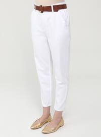 Leather Belt Detailed Classic Cut Jeans - White