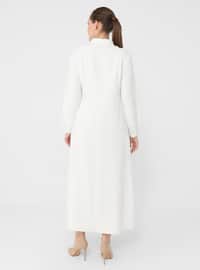 أبيض - أسود - مخطط - نسيج غير مبطن - قبة بارزة - فستان مقاس كبير