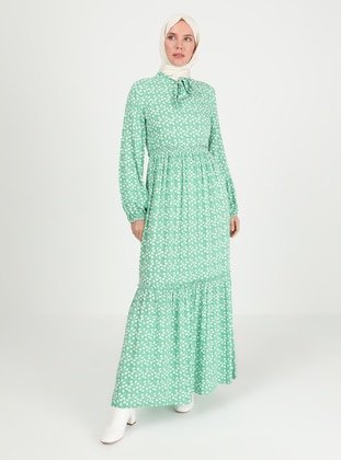 Green - Heart Print - Crew neck - Unlined - Modest Dress - Ziwoman