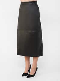 Black - Unlined - Plus Size Skirt