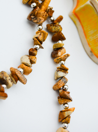 Collier en Pierre Marron