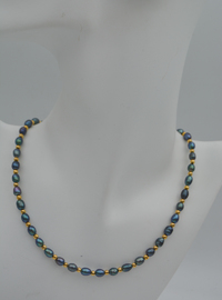 Black Pearl Necklace