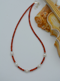 Collier Corail et Perle Multicolore