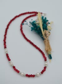 Red Stone and Pearl Necklace Multi Color