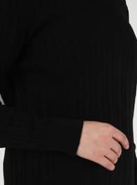 Black - V neck Collar - Unlined - Knit Tunics