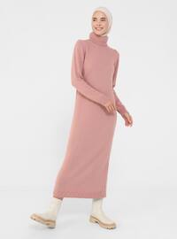 - Unlined - Polo neck - Knit Dresses