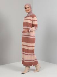 Dusty Rose - Stripe - Unlined - Crew neck - Knit Dresses
