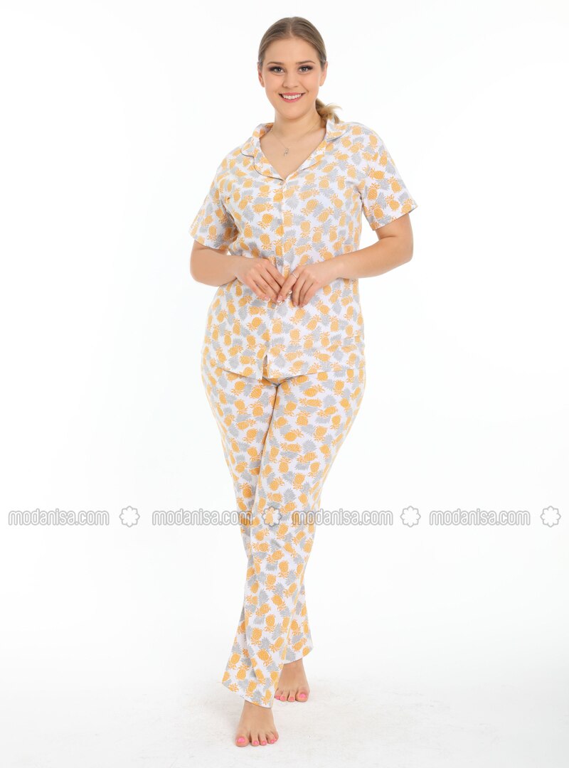 - Multi - Size Pyjamas