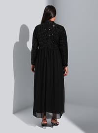 أسود - نسيج مبطن - قبة مدورة - فستان مقاس كبير