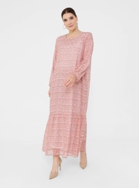 ملون - وردي - مزهرة - نسيج مبطن - قبة مدورة - فستان مقاس كبير