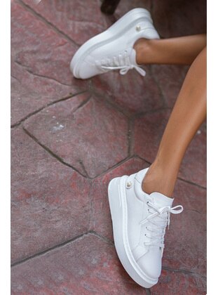 White - Straw - Sports Shoes - Madamra