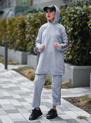 Gray - Leopard - Tracksuit Set - Topless