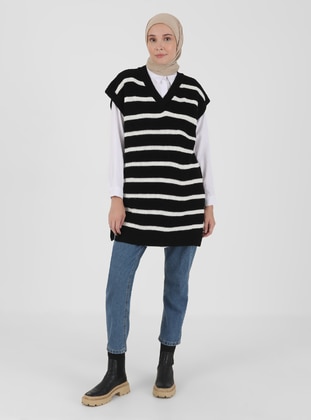 Striped Side Slits  Knit Sweater Sweater Black