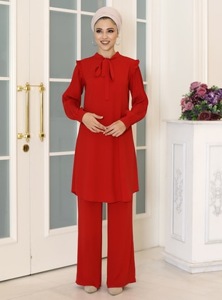 Red - Unlined - Crepe - Polo neck - Suit