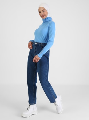 Straight Jeans With Slit Detail Indigo