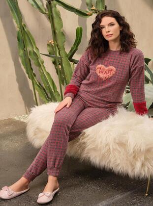 Women's Long Sleeve T Shirt Pajama Set Burgundy