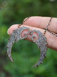 Collier Ailes Gris