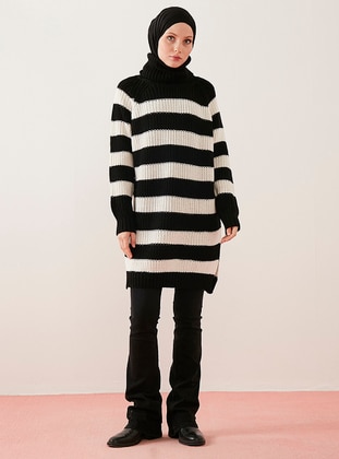  Knit Side Slits Transverse Striped Sweater Tunic Black